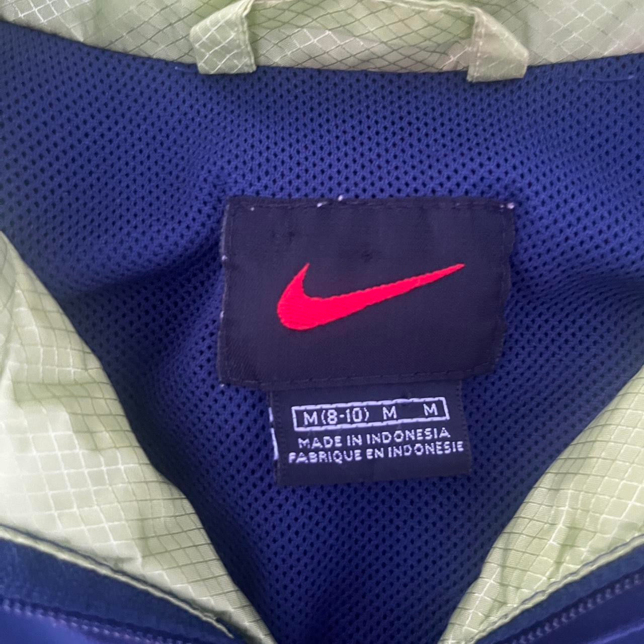 Y2K Nike Windbreaker