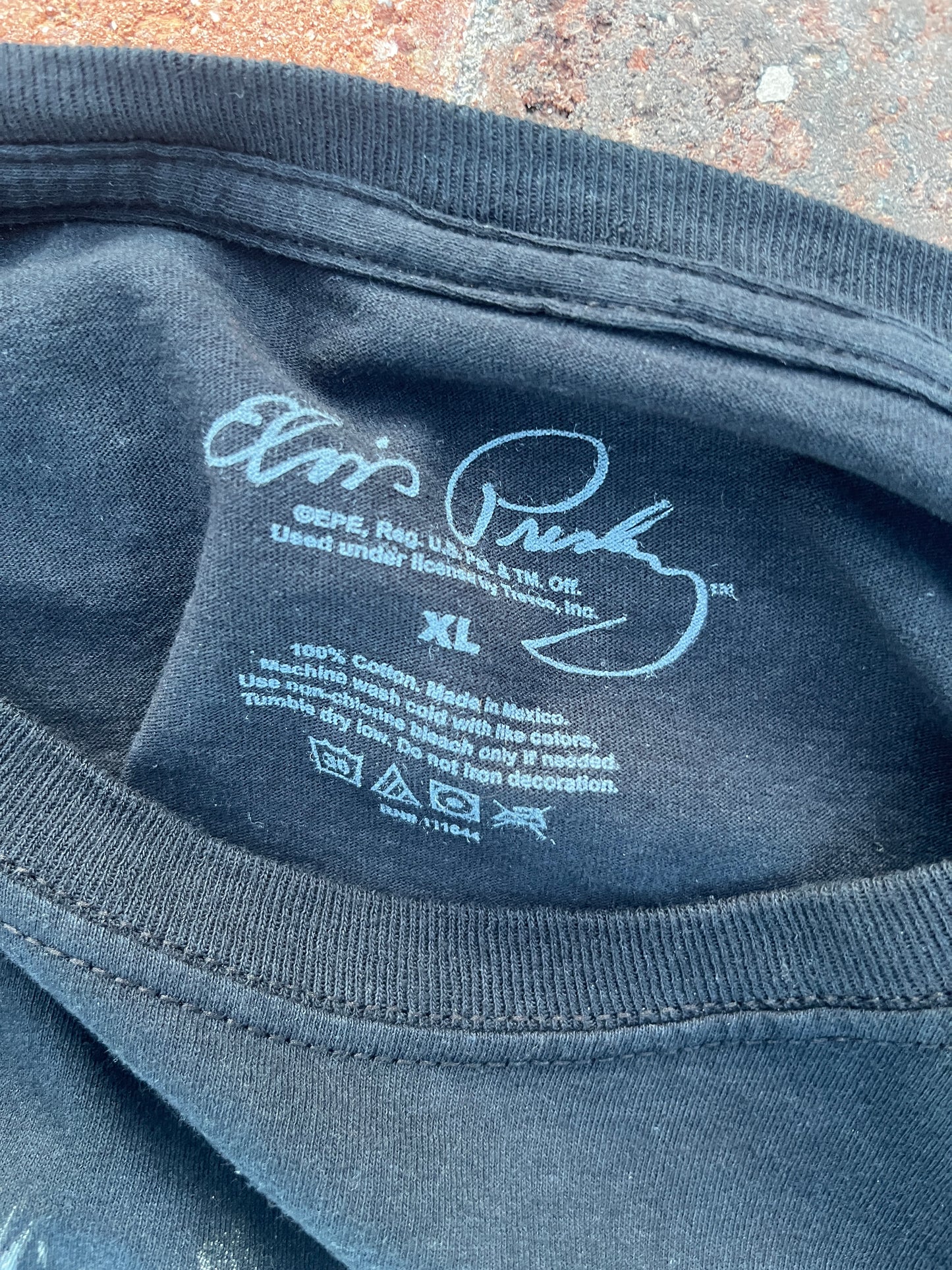 VTG Elvis Presley Tee