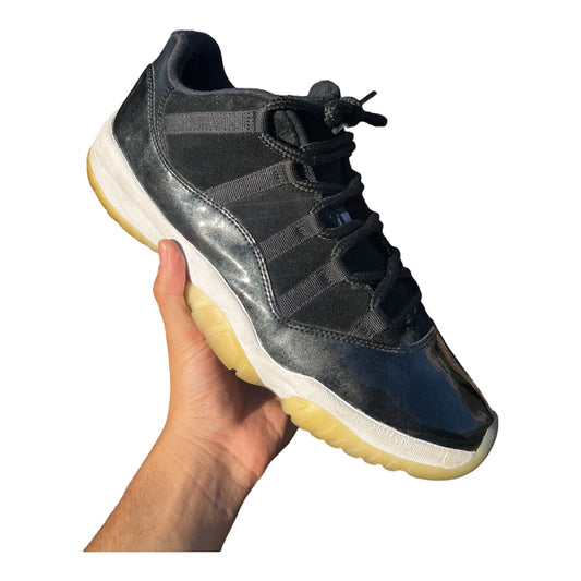 Jordan 11 Lows